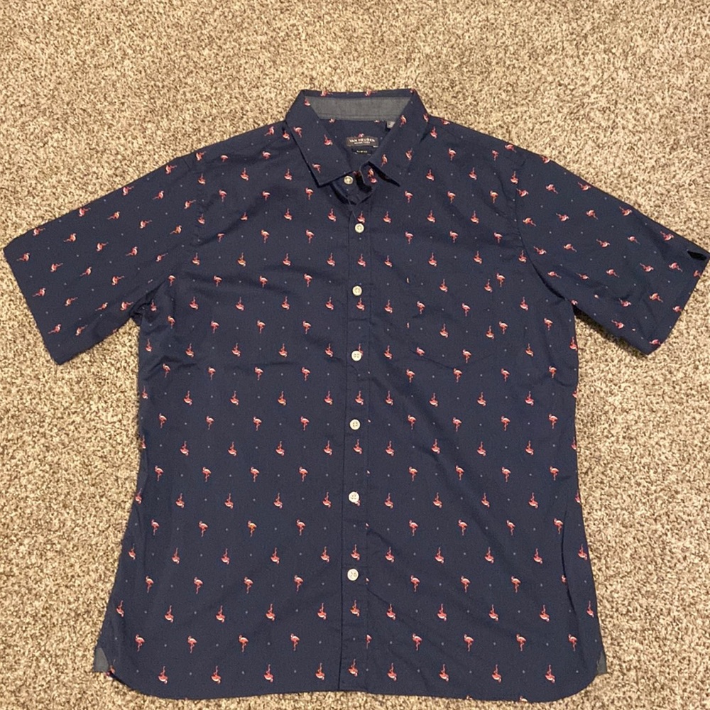 Men’s Van Heusen flamingo short-sleeve button down